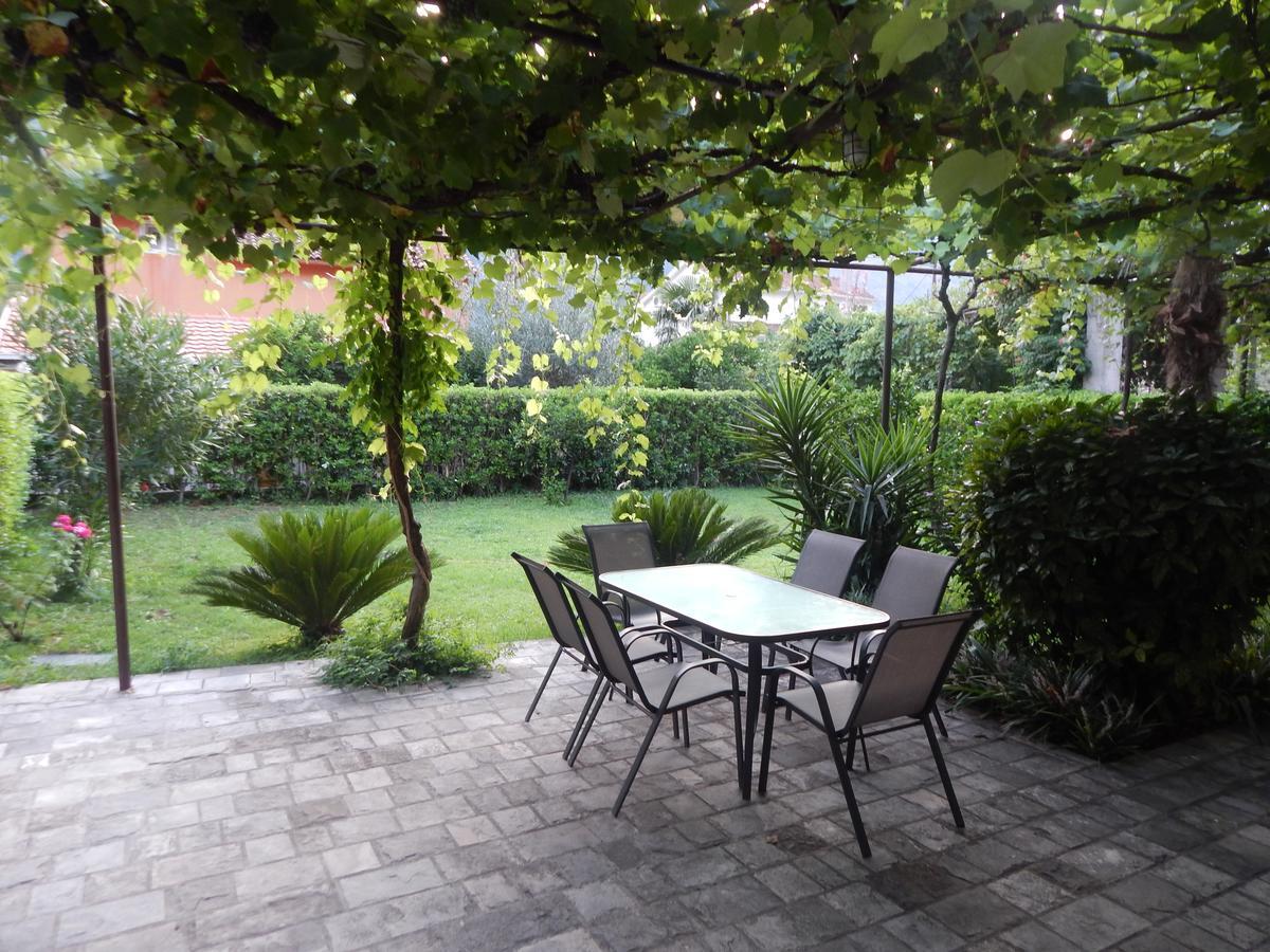 Apartment IV Котор Екстер'єр фото