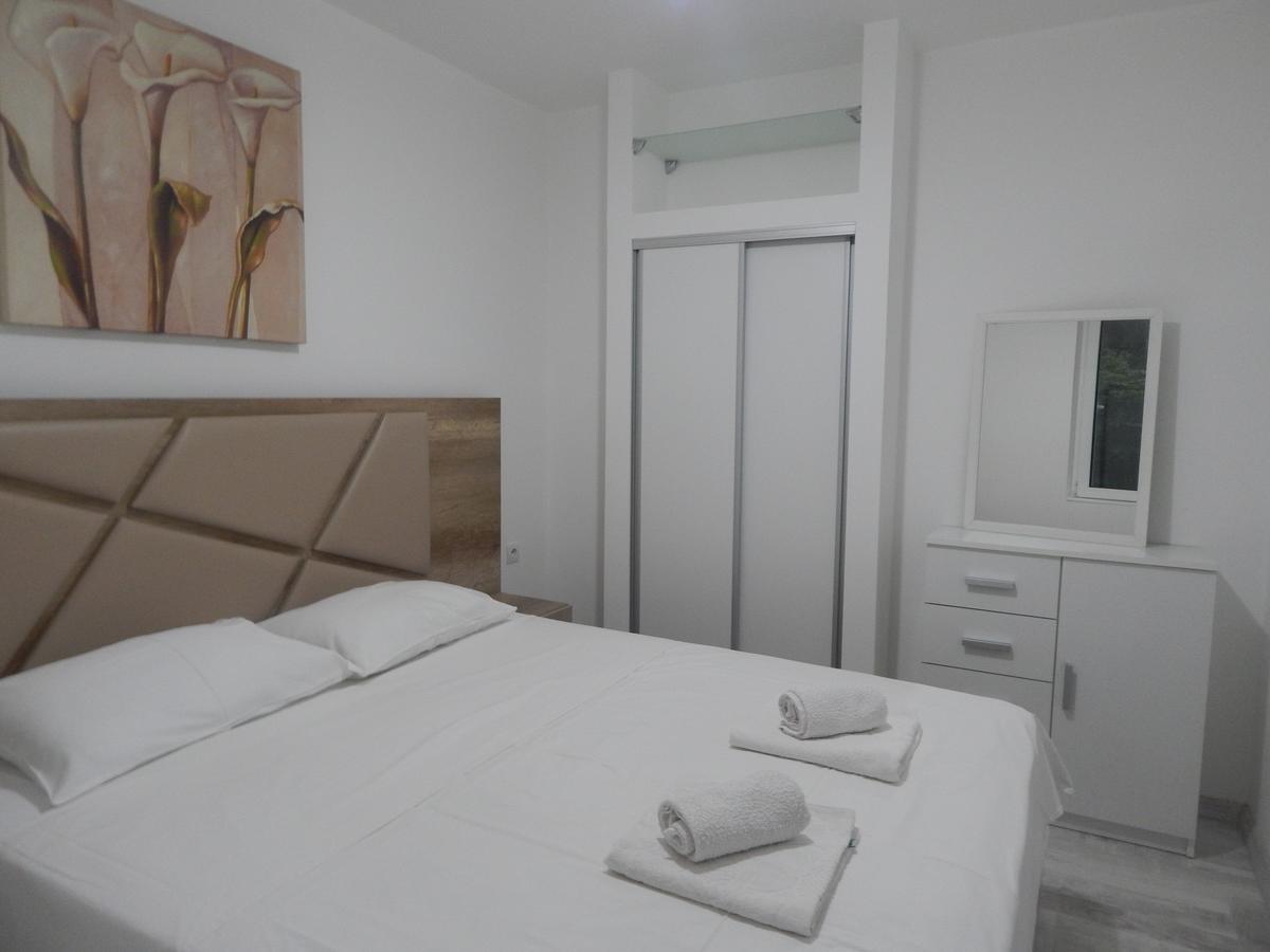 Apartment IV Котор Екстер'єр фото